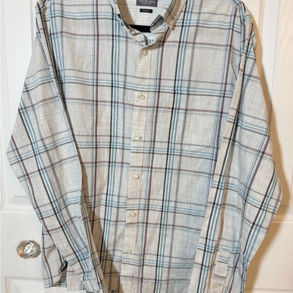 Van Heusen Plaid Shirt with Blue & Red Never Tuck Slim Fit Long Sleeve Sz L  CH